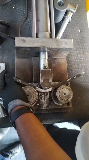HOW TO PERFORM DUCTILITY WELD TEST USING A 40MM BEND FORMER IN METALLURGICAL LABORATORY