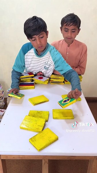 Unbelievable Flag Machine Challenge: Guess the Flag Game