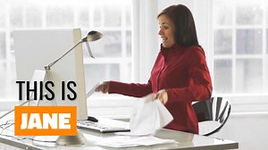 What does a mortgage broker do? A mortgage broker's primary job is to help clients find the right home loan to suit their needs and circumstances. They form the bridge that connects homeowners to banks and can negotiate on the clients' behalf. More than a middleman, though, mortgage brokers are advisory roles. They analyse the client's financial situation and needs. They can recommend a loan that's an excellent fit for their budget, for example. A mortgage broker also takes into consideration ma