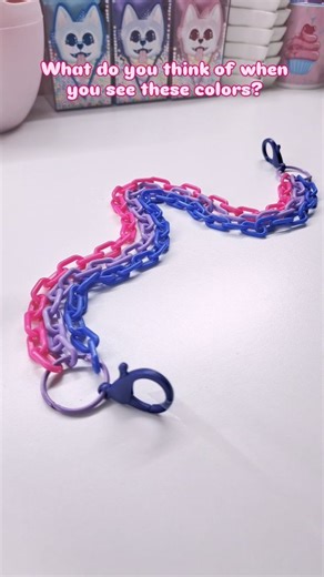 Kawaii Alt Fashion & Art by Reina on Instagram: "I'll be making this with different clips and rings soon, but the original deserves some more love first. 勺"