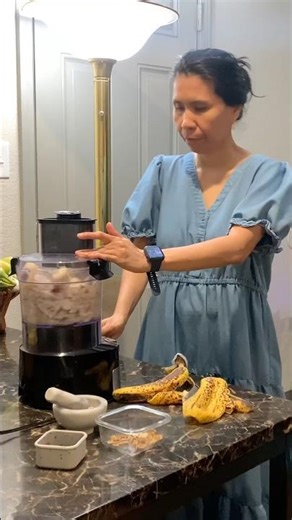 🏡🌱A lady’s Mixing Blends together at One time #asmr