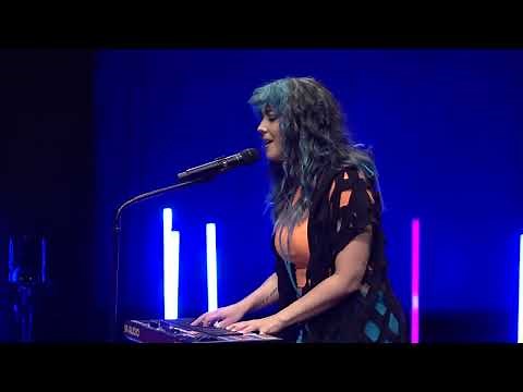 The Importance of Female Role Models and Self-Empowerment | PAENDA | TEDxDonauinsel