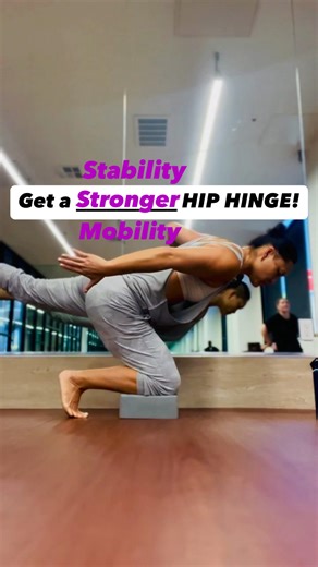 🚀 STOP Guessing & Start Moving Smarter! 🚀 THIS will get your HIPS MOBILE & EASE your BACK PAIN! 💡 No more wasted workouts. No more injuries. Just stronger, smarter movement. Meet the VenusFit Block Hip Hinge! 🔥 This move is a game-changer for cleaning up instability and rebuilding strong, functional movement patterns. 👉 Most people don’t have “bad” movement patterns—they just default to what they’ve always done because no one taught them differently. That changes NOW. 💡 This movement teach