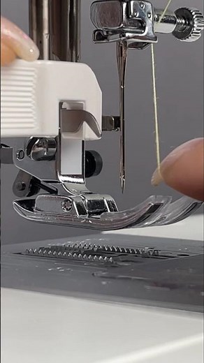 ➡️How to use a sewing machine's built-in threader #sewing #threader #threading #necchic360