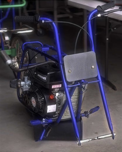 Doodlebug Minibike #doodlebug #db30 #coleman #colemanpowersports #minibike #fyp #minibik #minibikes #minibikesyndicate #minibikelife #minibikesoftiktok #minibiketok #minibiketiktok #minibikemafia #212 #212cc #212predator #212ccpredator #212motors #predator #pred212 #motorcycle #motors #viral #dirtbike #surron