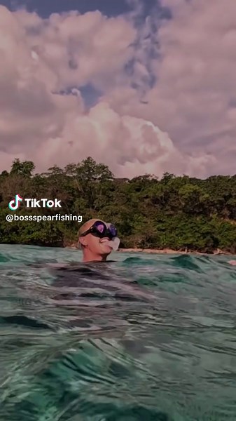 Spear Fishing Adventures: Catching Barracuda in Jamaica