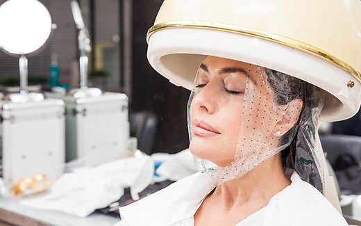 What Is Hair Steaming And How Does It Benefit Your Hair?