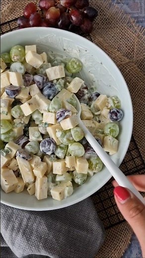 Trauben-Käse-Salat