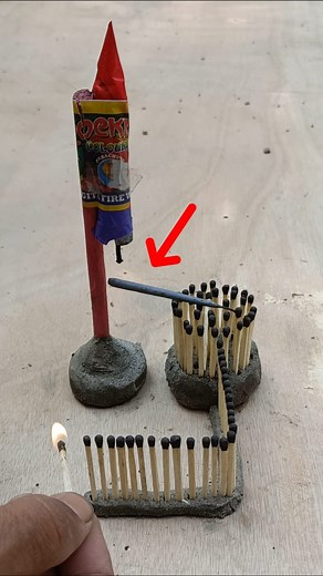 Rocket bomb pataka and matchstick amzing experiment video 😀 #rocketandmatchstick #amzingrells #trandingrells #diwalipataka | Pandey Experiment