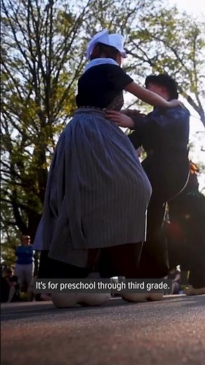 See Holland's Traditional Dutch Dancers during the 10-Day flower fest