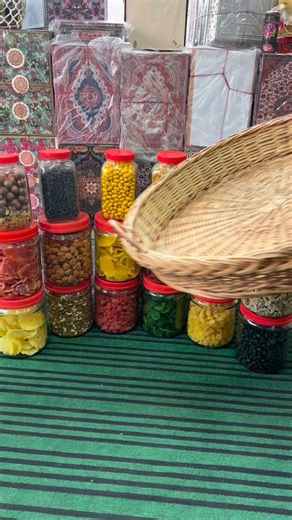 Kathjoo Disposable 34 on Instagram: "Happy Coustemer ❤️ #disposables #wedding #weddingshoot #kashmir #weddingphotography"