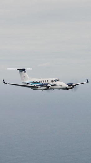 35K views · 2.5K reactions | A legend in motion  #FlyBeechcraft #KingAirNation #KingAir260 #beechcraft #aviation | Beechcraft | Facebook