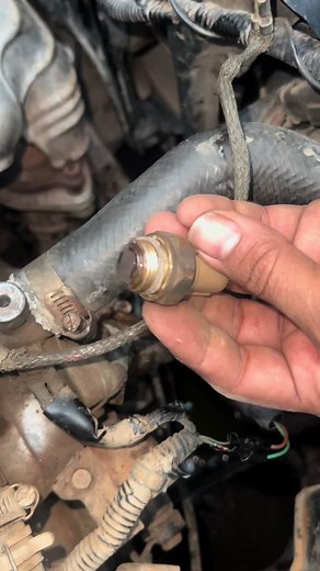 Temperature Sensor Fitting Guide for Car Repair