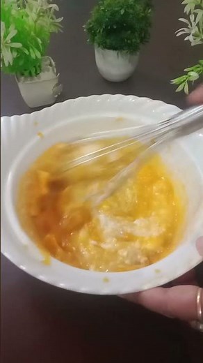 "Aam aur dahi ka perfect milan – Mango Lassi! ❤️🥭 #DesiSwag #shorts #mangolassi