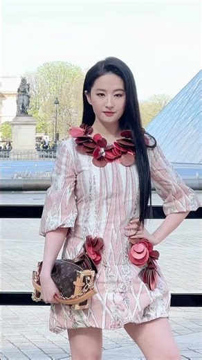 260310 | #liuyifei attending the @louisvuitton Fall-Winter 2026 Show in Paris #劉亦菲 #刘亦菲 #LVFW26