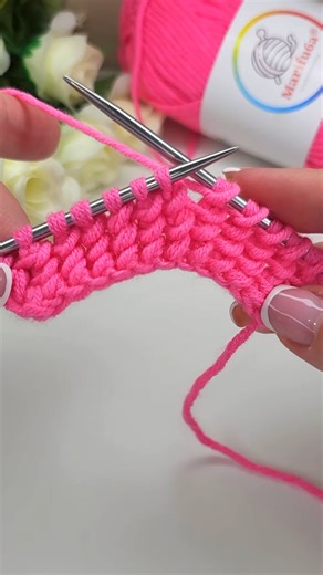 17K views · 122 reactions | 臨spiral knitting stitch 朗#craft #knitting #crochet #howto #diy #yarn #knittinglove | Crochet&Knitting by marifu6a | Facebook