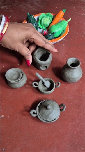 Making Mini Clay Cooking Pots & Vegetables #shorts