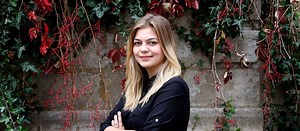 Louane Emera est accro à la cigarette