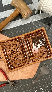 Just a pop of white buckstitching to tie it all together! 🤎🤍🤎 #buckstitching #kangaroolace #chisels #leatherwork #leathercraft #workinprogress #tooledleather #handmade #braidedrootscraftco | Braided Roots Craft Co