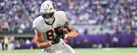 Week 17 NFL DFS Top Model Picks and Value Plays on DraftKings and FanDuel | FantasyLabs