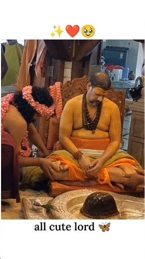 Jab rone ka mann kare, toh Mahakal ke charno mein baith jao 😭🙏#whatsappstatus #love #yiutubeshort 💔📿