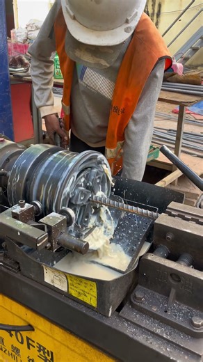 Threading columns rebar for coupler installation #construction #shorts #building #civilengineering