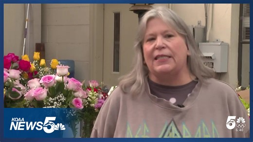 The florist's secret trick to saving money on Valentine's Day flowers