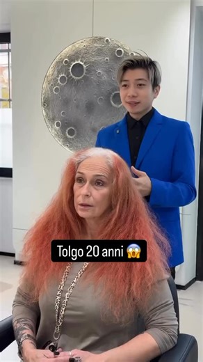 Erickparrucchieri on Instagram: "Un risultato elegante, raffinato che nasce da cura, precisione e prodotti di qualità. SEGUIMI PER LA PARTE 2 💫 Perché la vera bellezza è un percorso da costruire con attenzione e rispetto. ErickParrucchieri Capelli autentici, senza compromessi. 📍 Via Molassana 60r (Genova) 📞 010 0997743 📲 389 0138887 🕘 Lunedì - Sabato | 9:00 - 19:30 🧴 Vuoi mantenere il risultato dell’AirTouch anche a casa? Abbiamo selezionato per te