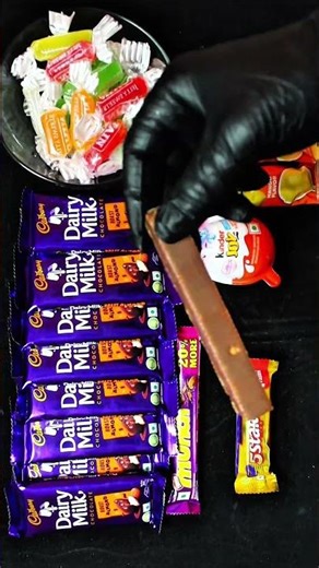 Satisfying Chocolate Cracking Sound 🍫 | ASMR Chocolate Break