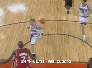 Jason Williams elbow pass