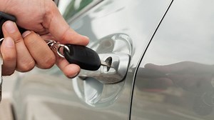 Bea's Roadside Assistance, 24/7 car unlock services Atlanta GA