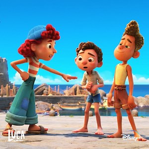 En route pour Portorosso ! 🛵 Découvrez Luca, en streaming dès maintenant exclusivement sur Disney : https://bit.ly/2ynh2mw. | Disney Pixar