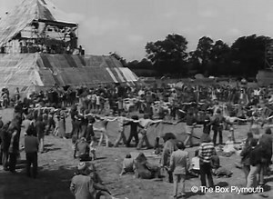 1971 - Glastonbury The First Pyramid Stage - Music / People / Love ❤️ - remember music makes memories / connections and heals your soul ❤️ the original hippie vibes - Glastonbury Festivals Worthy Farm Glastonbury Images | epidemik