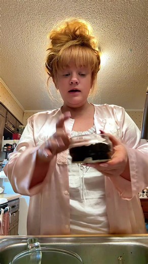 Replying to @jillybean67l this is how you clean your percolator 🥰 #percolator #coffee