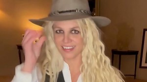 Britney Spears strips totally naked  as she posts about being 'deceived'
