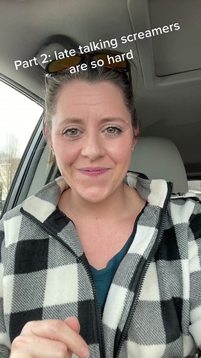 Part 2 is commenting more than questions! #yougotthis #relationshipfirst #speechdelayed #latetalkers #speechathome