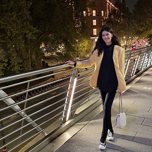 There’s so much to explore in London. Show us which parts of SG you love to explore at night. Tag your snaps with #MakeNightsEpic #withGalaxy #SleeplessinSG. | Samsung