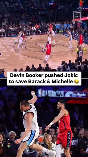 Devin Booker gladly pushed Nikola Jokic to save President Barack Obama and Michelle Obama from getting fallen into while sitting courtside at the NBA All-Star Game 🇺🇸😂 #devinbooker #dbook #nikolajokic #obama #nbaallstar #nba #basketball #barackobama #michelleobama #president #allstargame #lol #funny #wow #push #jokic #allstarweekend #bruh #blackhistorymonth #lmao #usa #respect #lmfao #viral #explore | Who Likes Sports