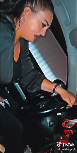 panda (@pandavipp2)’s videos with original sound - panda