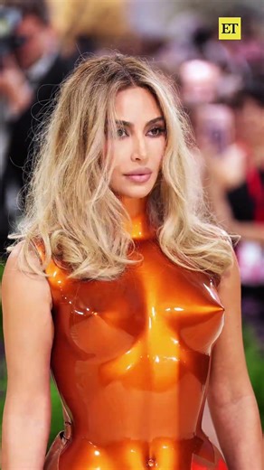 We are trying to 𝗸𝗲𝗲𝗽 𝘂𝗽 with all of the corsets we saw on the steps of the #MetGala.