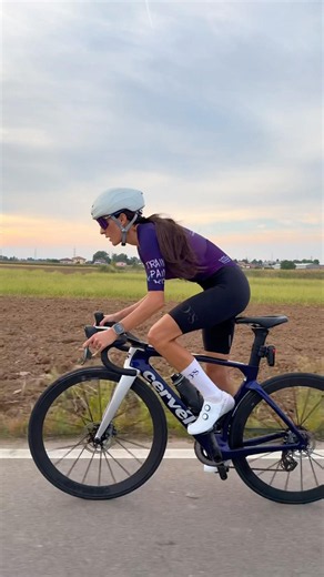 Brunate♥️ #cycling #triathlete #cyclist #bike #bikegirl #training