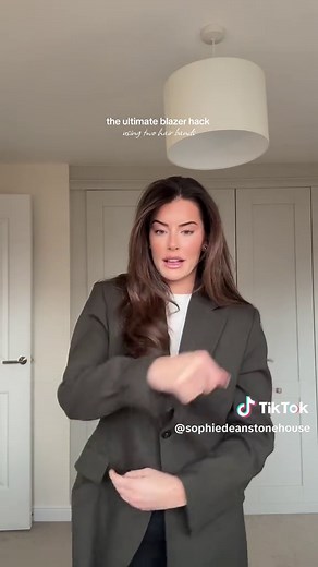 Oversized Blazer Styling Hack for a Chic Look