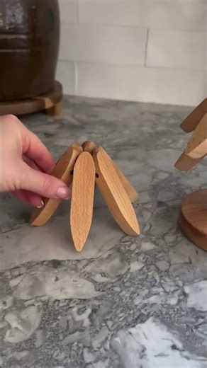 Wooden Tree Trivets 🌿 | Foldable Beech Hot Pads Set for Pots & Pans | Amazon Must Have