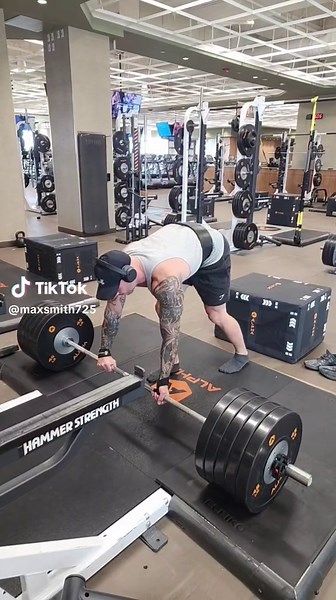 #deadlift #personalrecord #gym #gains #powerlifter #sbdbelt #gymtok #fitness #motivation