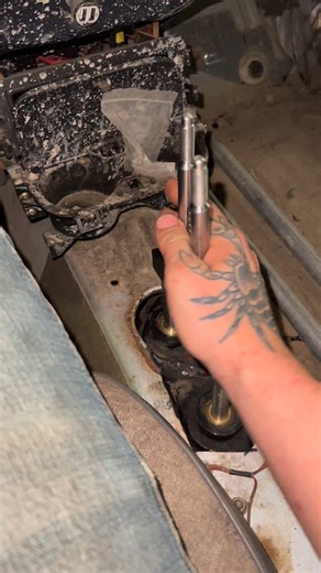 Andy Myers on Instagram: "What’s it like have 2 transmissions? #Twinengine #midengine #rearengine #shifter #diy #justgirlythings"