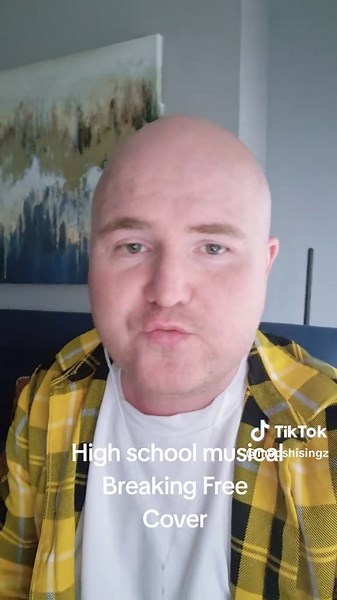 High School Musical – Breaking Free karaoke cover