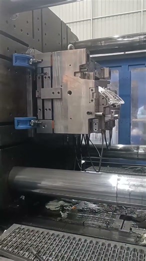 Automotive Lighting Molds | Precision Injection Mold Solutions