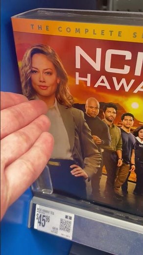Is that Vanessa lachey ? #loveisblind #theultimatum #netflix