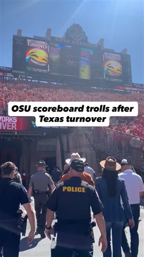 Ohio State’s scoreboard trolls as Matthew McConaughey walks out of the stadium after that turnover on downs to seal the win for Ohio State | College Football on FOX