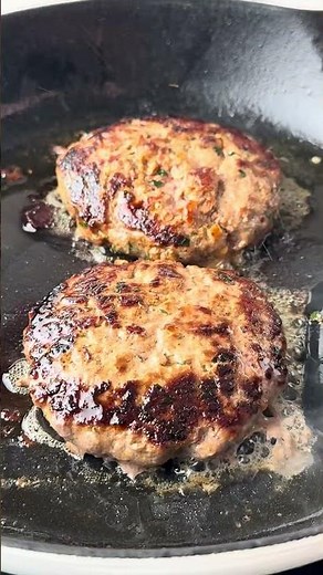 BEST LAMB BURGERS